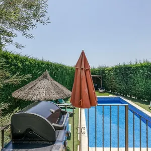 https://fantastic-family-villa.catalonia-hotels.com